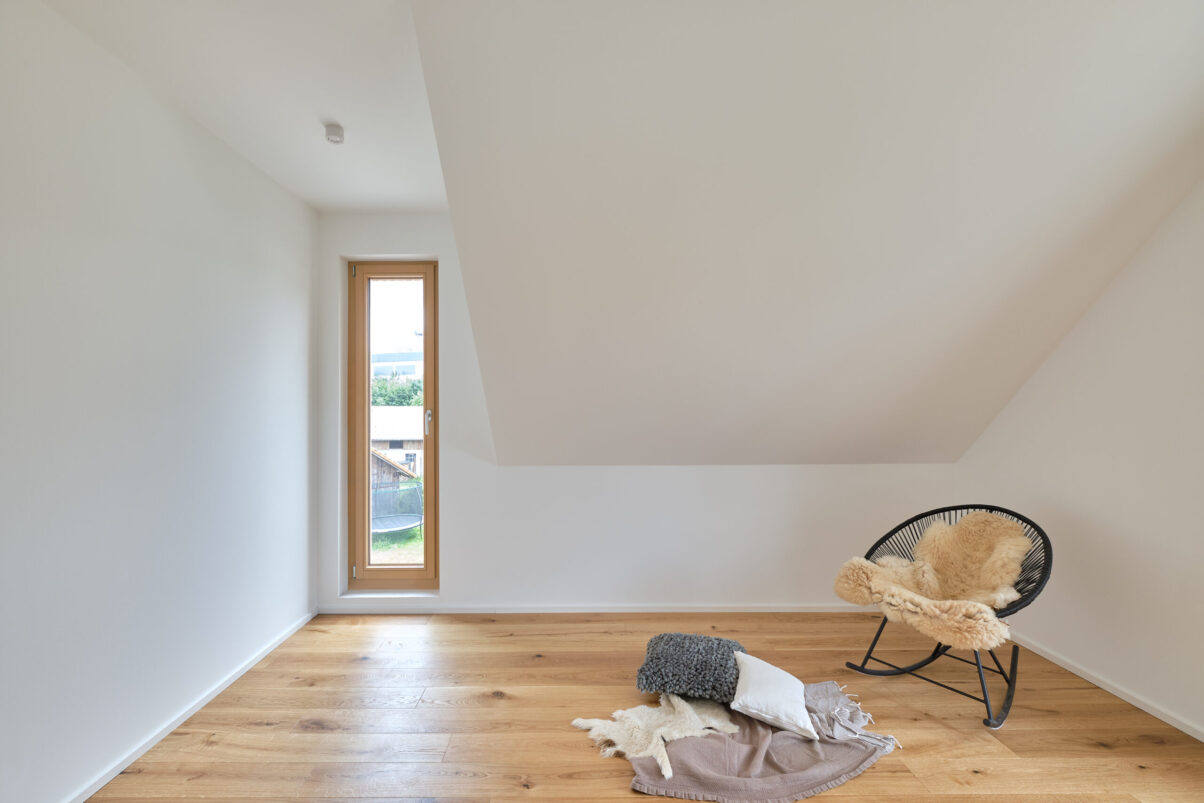 sanierung wohnhaus – zimmerdetail holzparkett sanierung wohnhaus – zimmerdetail holzparkett